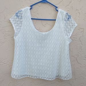 Flowy  crochet lace top NWOT aerospace